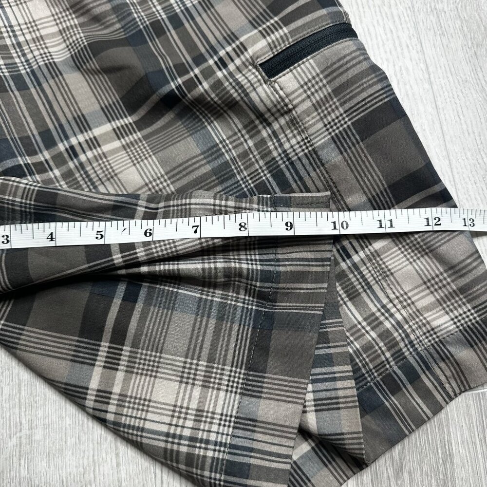 North Face Shorts Mens 40 Green Black Plaid Hiking Outdoor Cargo Performance Zip - Picture 11 of 11